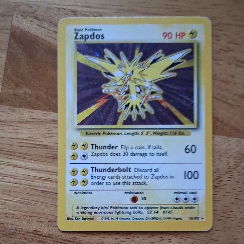 Zapdos Pokémon Trading Card
